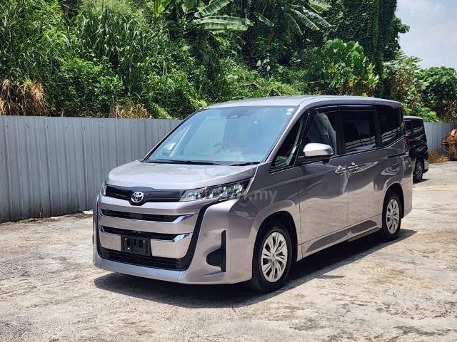2023 Toyota NOAH 2.0 X - 1