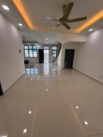 For Rent, jalan harmonium 6 taman desa harmonium Johor Bahru 1