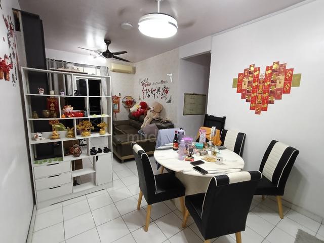Impian Senibong Apartment 1