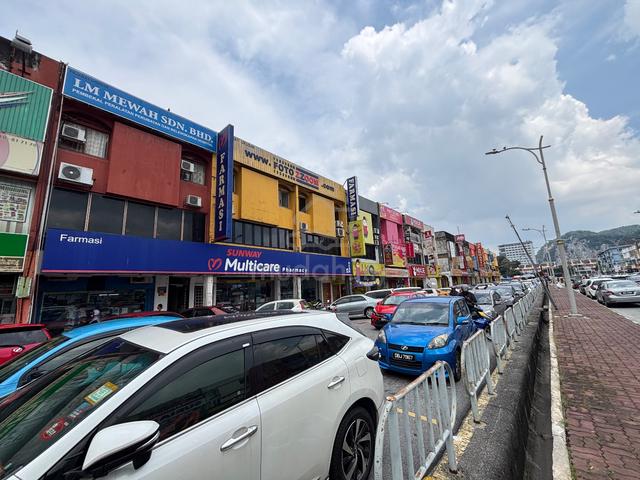 FREEHOLD 3 Sty Shoplot Taman Sri Gombak Batu caves 3