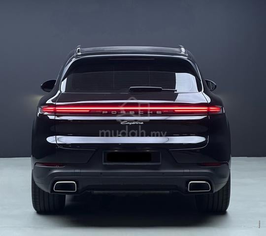 14K KM 2023 Porsche CAYENNE 3.0 FL SUV FSR LOCAL - 5