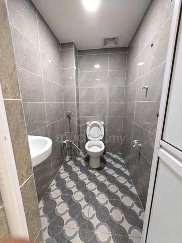 Fully Refurbished Single Storey House For Sale @ Taman Bukit Kempas 1