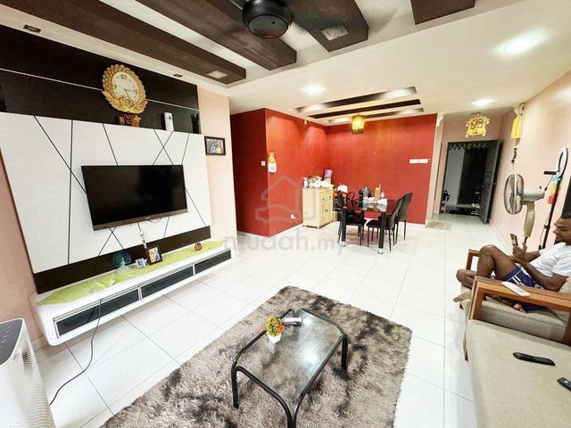 M'Tiara Apartment @ Larkin Idaman 4