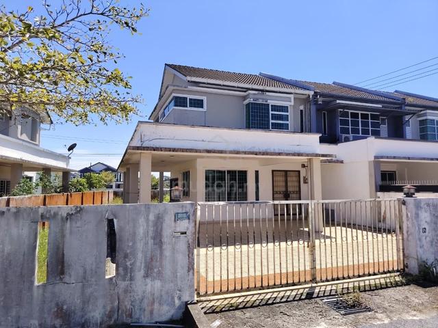 CORNER, Double Storey, UNI CENTRAL 1