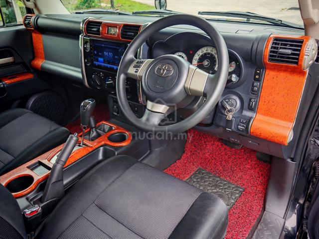 2011 Toyota FJ 4.0 CRUISER (A) Powerful SUV 4WD - 3
