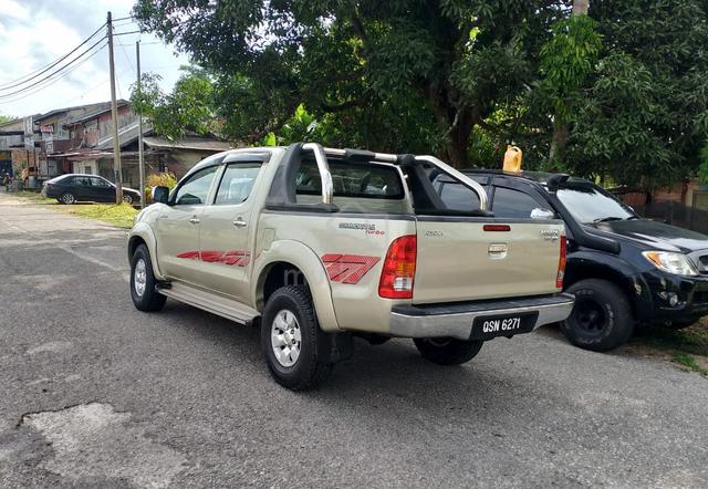 2007 Toyota HILUX 2.5 G DUAL CAB (A) - 3