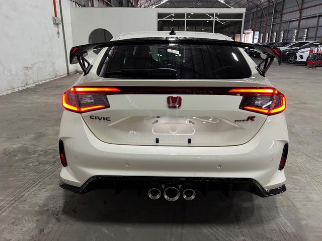 2025 Honda CIVIC 2.0 TYPE R (M) BRAND NEW GRADE 5A - 4