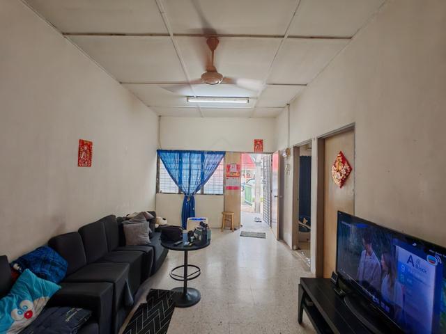 Taman cheras awana 1