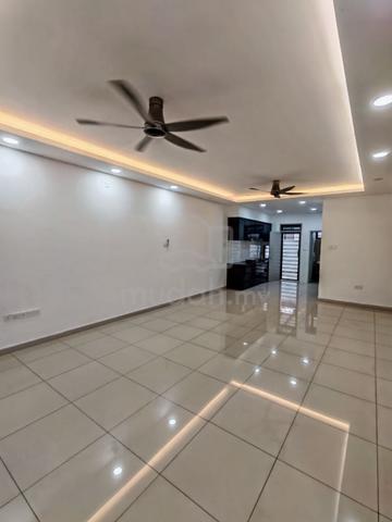 Dato Onn / Jln Perjiranan 9 ( Double Storey House ) For Rent 1