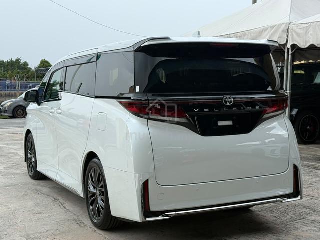2024 Vellfire 2.4 Z PREMIER 4WD 2800KM SIDESTEP - 5