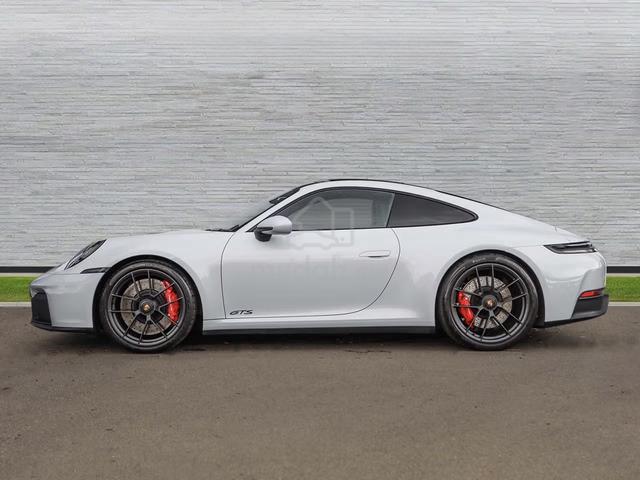 2025 Porsche 911 Carrera GTS (992 II) APPROVED CAR - 3