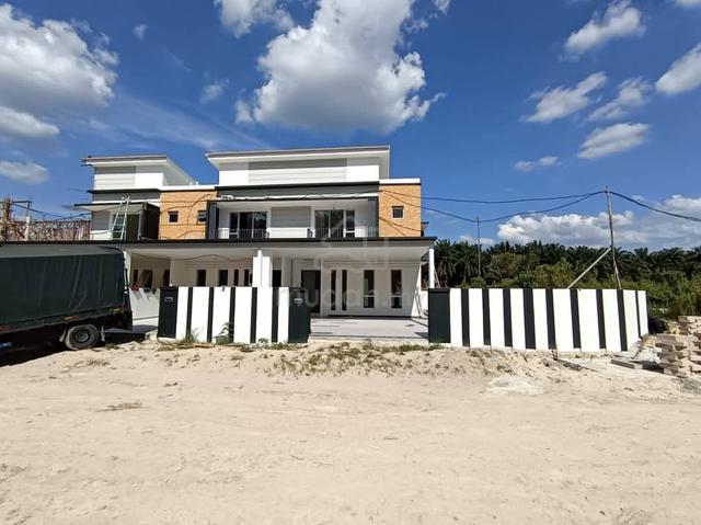 Freehold Double Storey in Simpang Taiping open for booking 1