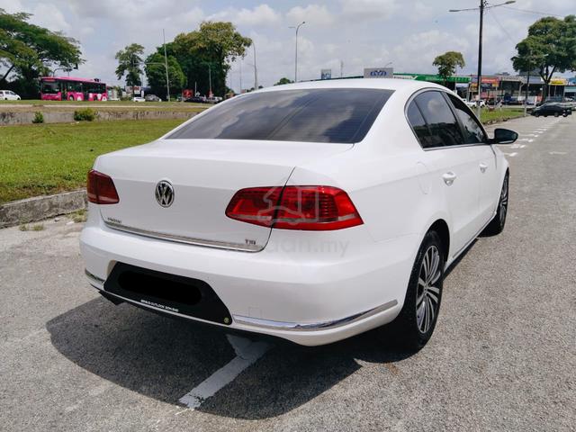 2015/16 Volkswagen PASSAT 1.8 TSI (CKD) (A) - 3