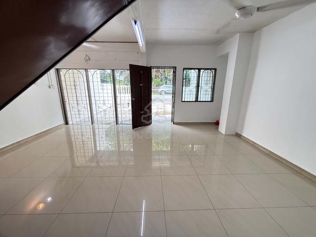Taman Sri Muda, Guard 20x60 Seksyen 25, Shah Alam, Facing Open 1