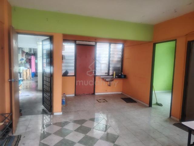 Taman Pauh Indah Flat 1