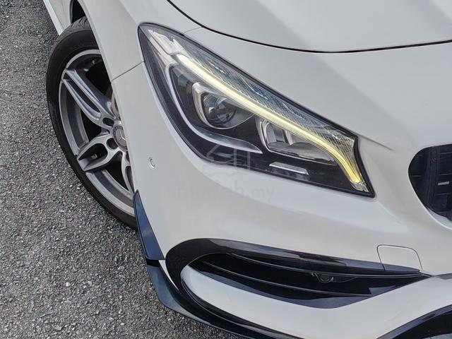 2017 Mercedes Benz CLA-CLASS 1.6 180 AMG (A) - 4