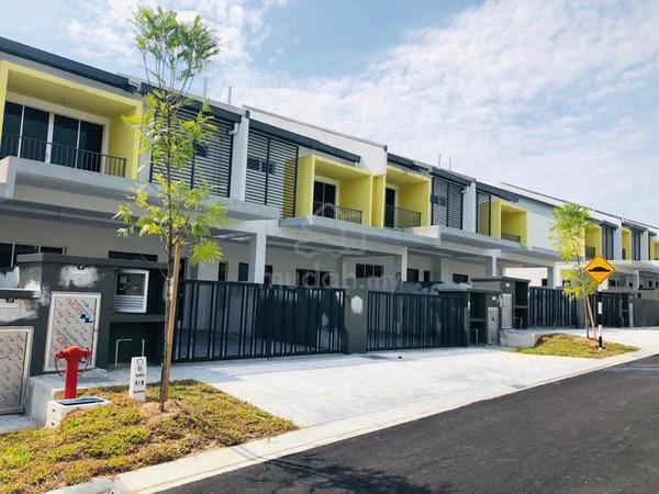 Double Storey Taman Vista Mutiara 1