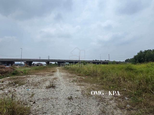 Beside Main Road Bukit Kemuning Zoning Industry Land for Sales 1