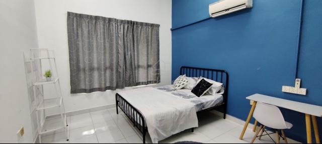 (Aug 26) Cyberjaya Master Room Female Unit 1