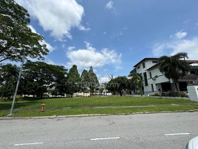 Bungalow Land 1