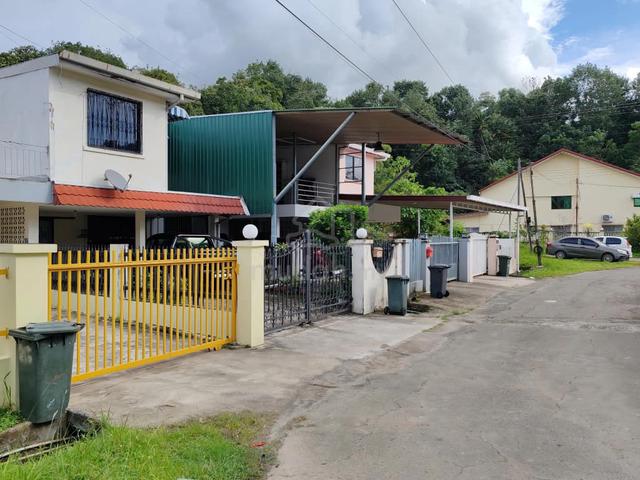 Likas Taman Moonee Double Storey House I Intermediate I KK For Sale 1