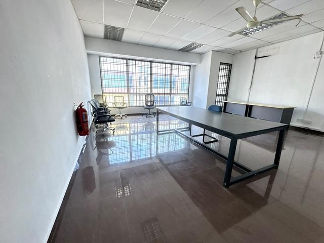 Mount Austin Furnished Shop for Rent ! For Office Business! 1