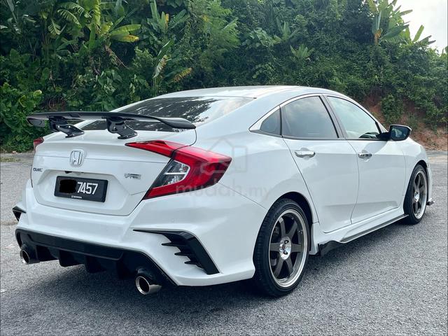 2018 Honda CIVIC 1.5 TC-PREMIUM (A) - 4