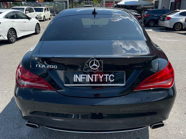 2015 Mercedes Benz CLA200 (CBU) 1.6 (A) - 4