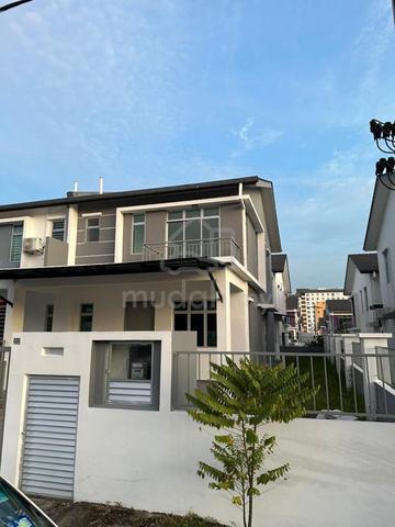 Pulai mutiara double storey cluster 4bed / kangkar pulai Gelang patah 1