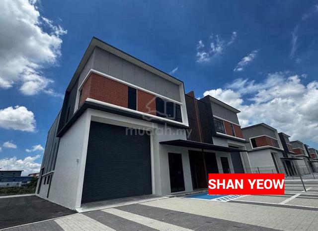 1.5 Storey Semi Detached Light Industry Palmera Bukit Minyak 1
