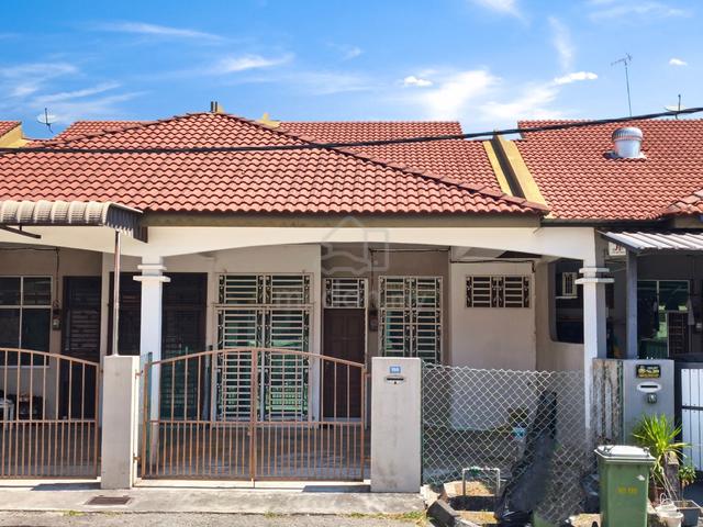 Rumah Teres Setingkat 4 bilik untuk dijual 1