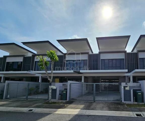CORNER LOT FOR SALE | Kajang East Precinct 2 | 2-Storey | 20x75 1