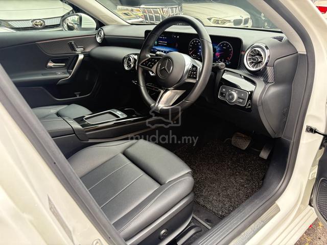 2024 Mercedes Benz A200 Facelift Sedan CKD 29K KM - 5