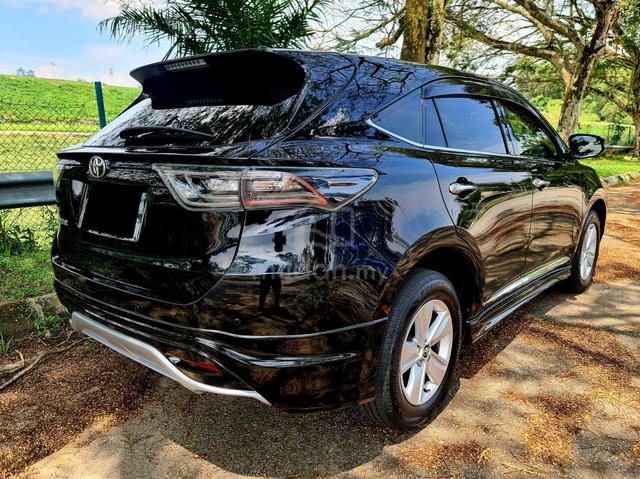 Toyota Harrier 2.0 Premium PowerBoot ModellistaKit - 2