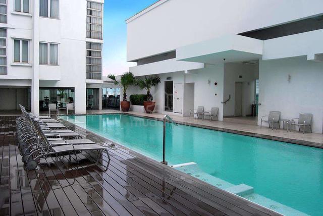 Bintang Goldhill 1