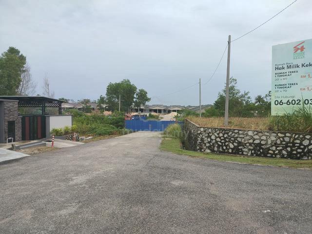Non Bumi Bungalow Lot Batu 4 Port Dickson for sale 1