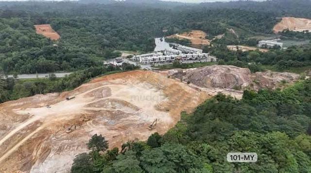 Hot Saleš„3.26Acre Residential Landļ¼Bkt Cherakah Puncak Alam Eco World 1