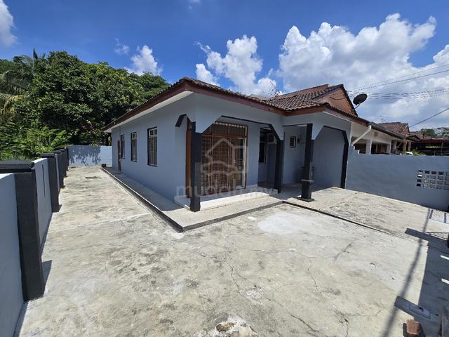 Megah ria single Storey 1