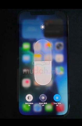 iphone 12 - photo 4 of 4