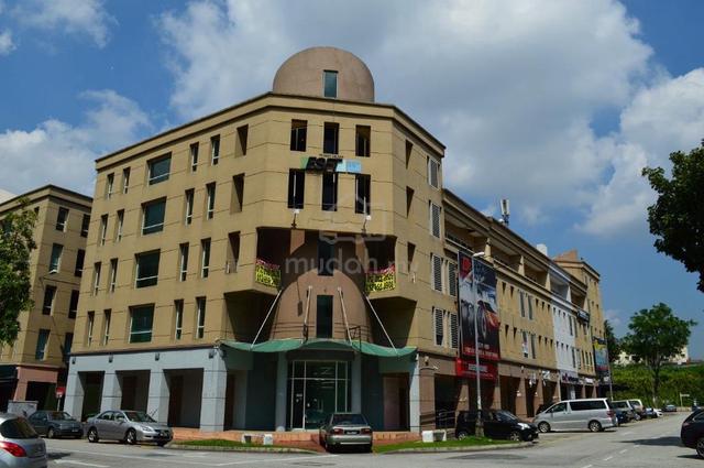 1st Floor Corner Office With Lift Strand Damansara Kota Damansara Rent 2