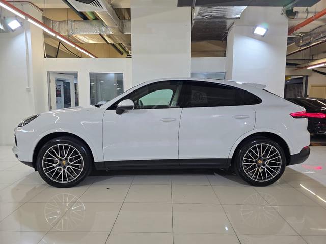 2022 Porsche CAYENNE / SPORT CHRONO / 5 YRS WARR - 5