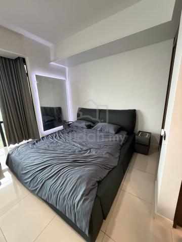Grand Medini 1