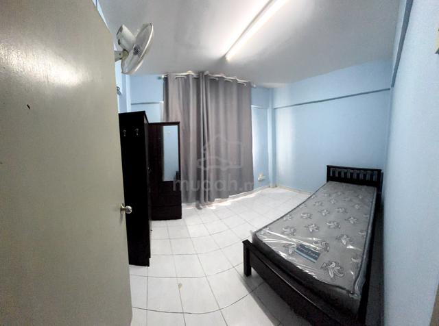 Bilik Medium Single Apartment Miharja Lrt & Mrt Maluri 1