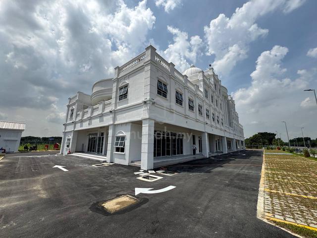New Shoplot / Office Commercial Area, Seksyen 23 Shah Alam 1