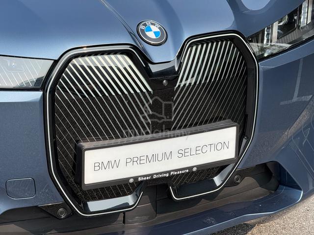 2025 BMW iX xDRIVE45 SPORT I20 LCI Model Local BMW - 4