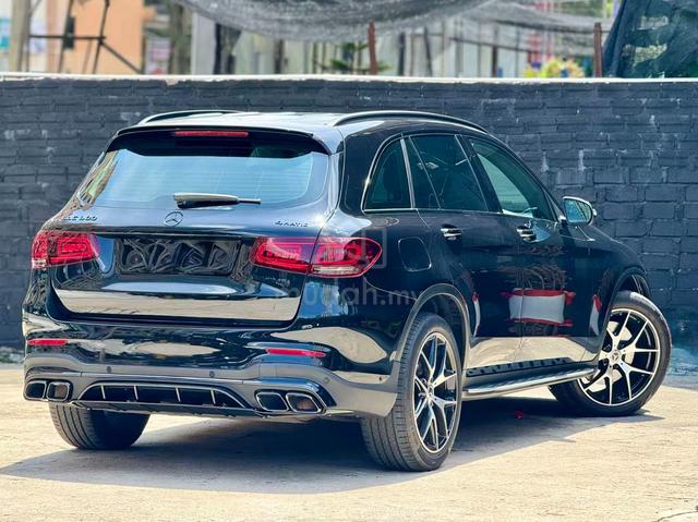 Mercedes Benz GLC300 4MATIC AMG 2.0 F/Lift 43k KM - 4