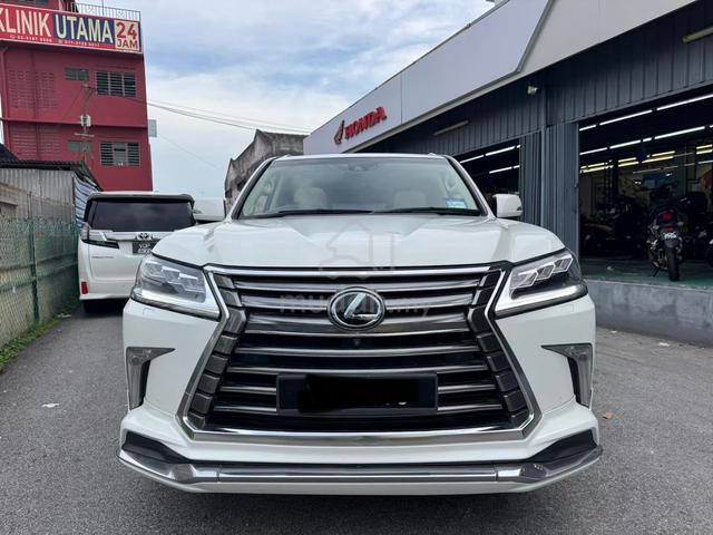 2017 Lexus LX570 5.7 (A) Tip Top Boleh Loan - 3