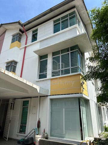 Below Market Price 2.5 Sty Corner Semi D 45X70 Sentosa Klang For Sales 1