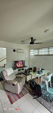 V24 Townhouse, corner unit @ Sepanggar for urgent sale 1