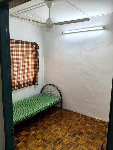 Ampang gunung Rapat Double Storey Terrace House For Rent 2